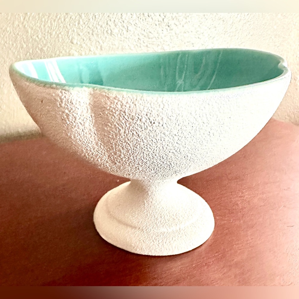 COPY - Royal Haeger Mid-Century Pedestal Compote Footed Bowl RG 114 USA